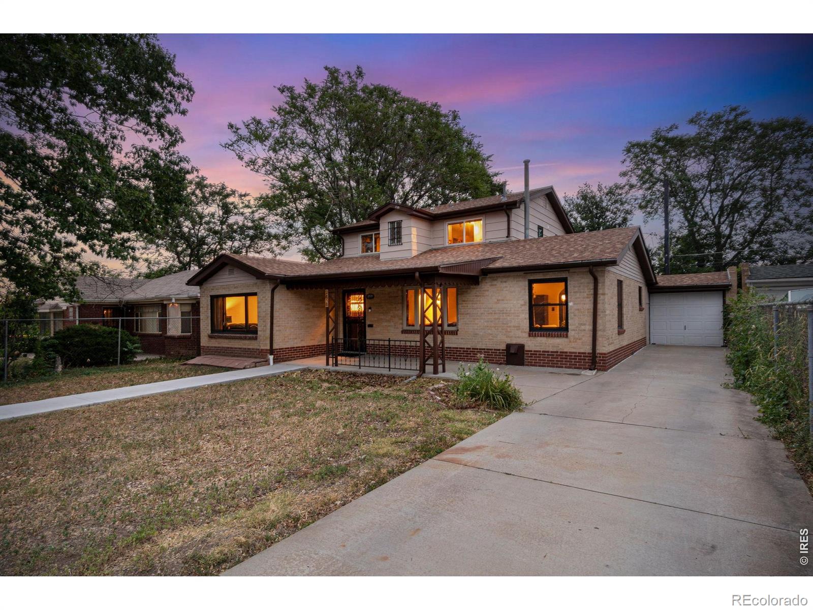 3rd image of 2850 N Steele St, Denver, CO 80205 | MLS# IR1065479