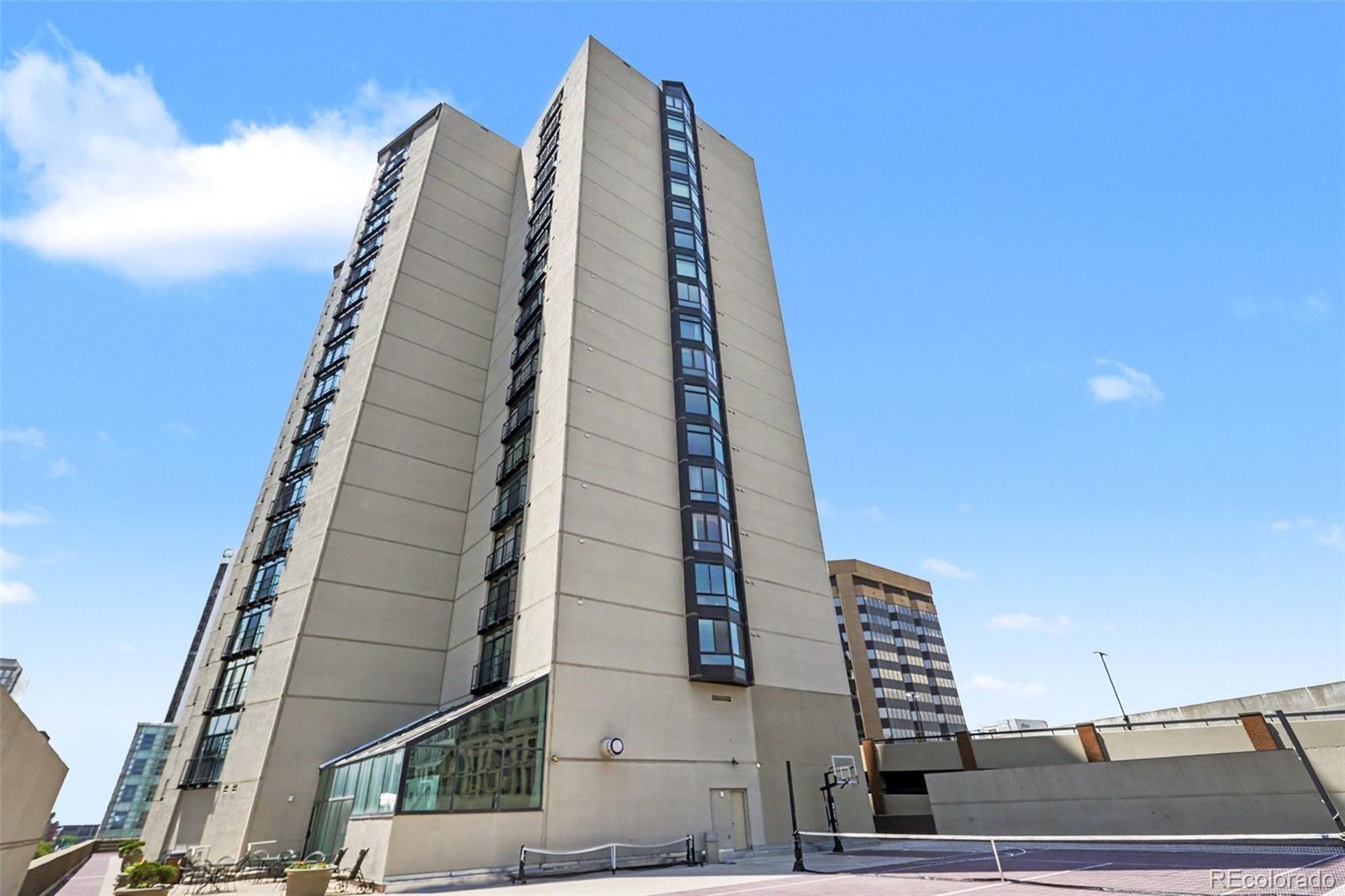 3rd image of 1777 Larimer St #810, Denver, CO 80202 | MLS# 5051563