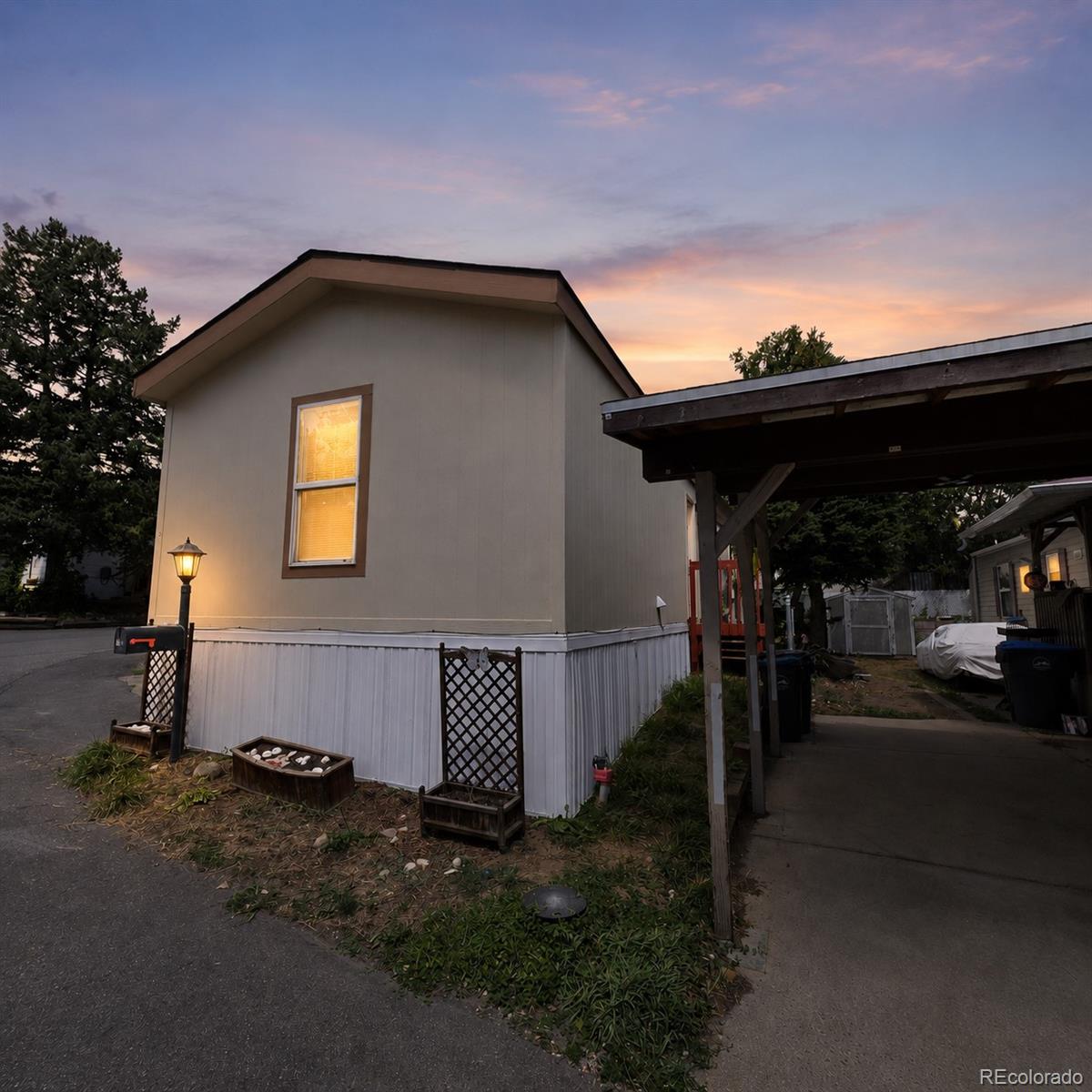 1st image of 151 Ponderosa Cir, Golden, CO 80401 | MLS# 2140054