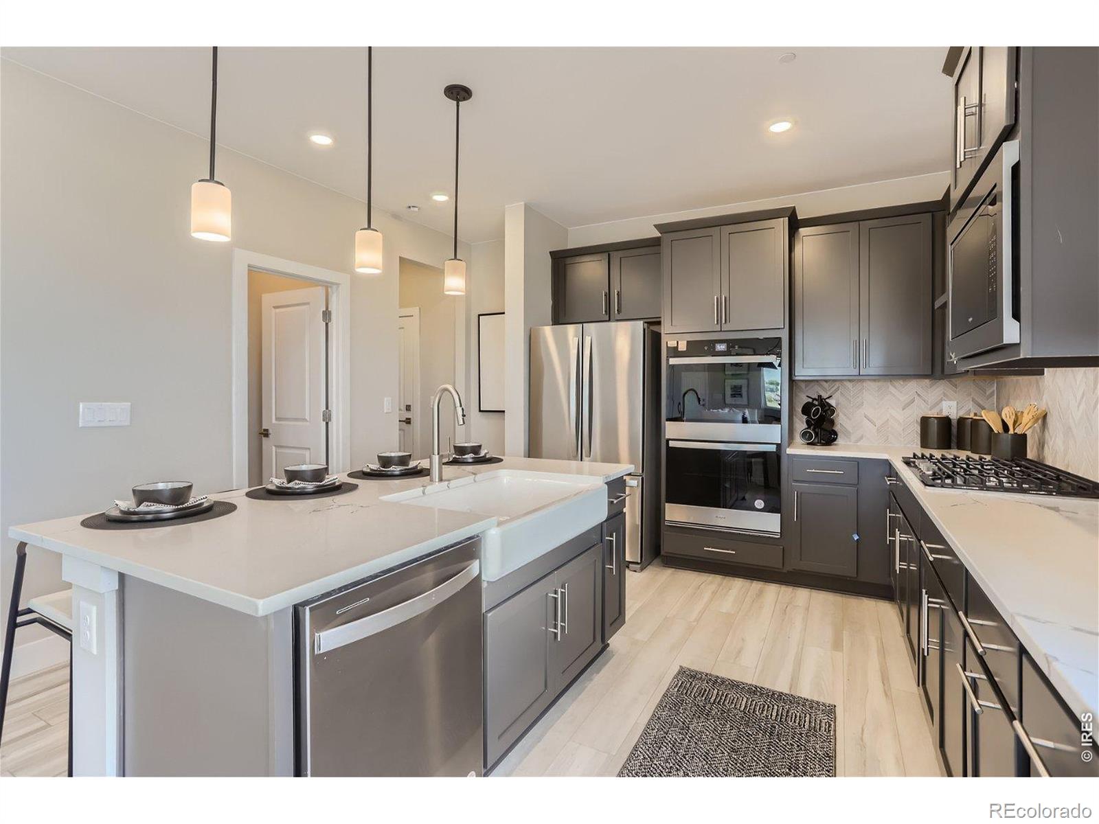 4th image of 2840 Bear Springs Cir, Longmont, CO 80503 | MLS# IR1065517