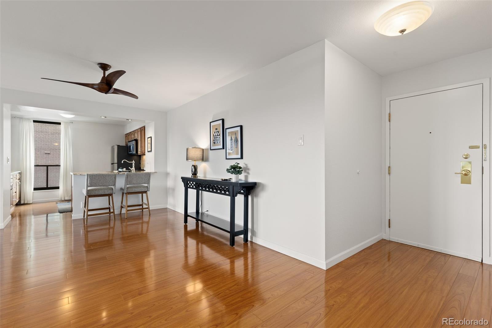 4th image of 460 S Marion Pkwy #1456, Denver, CO 80209 | MLS# 4169259
