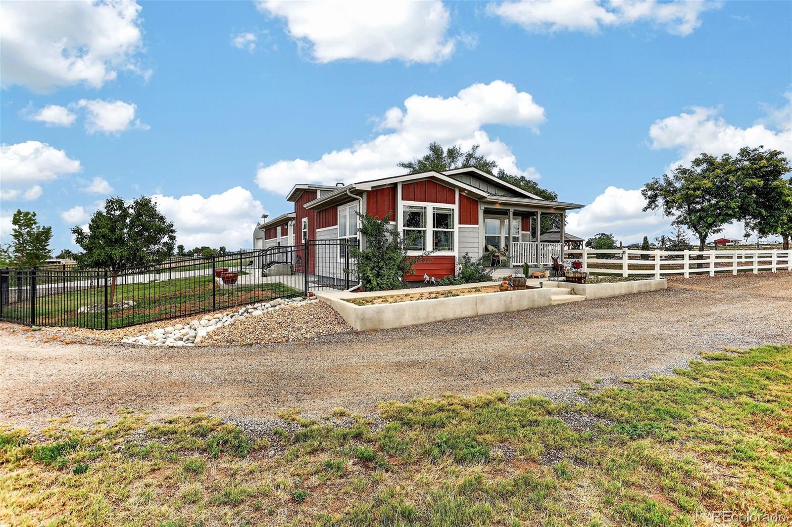 3rd image of 2739 County Road 29, Fort Lupton, CO 80621 | MLS# 4189292