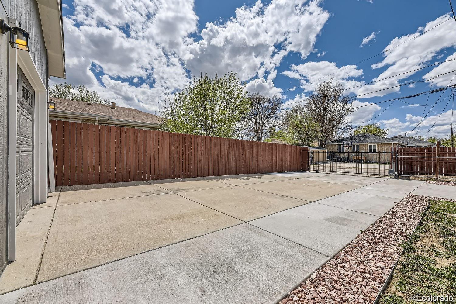 28th image of 3227 N Steele St, Denver, CO 80205 | MLS# 1601760