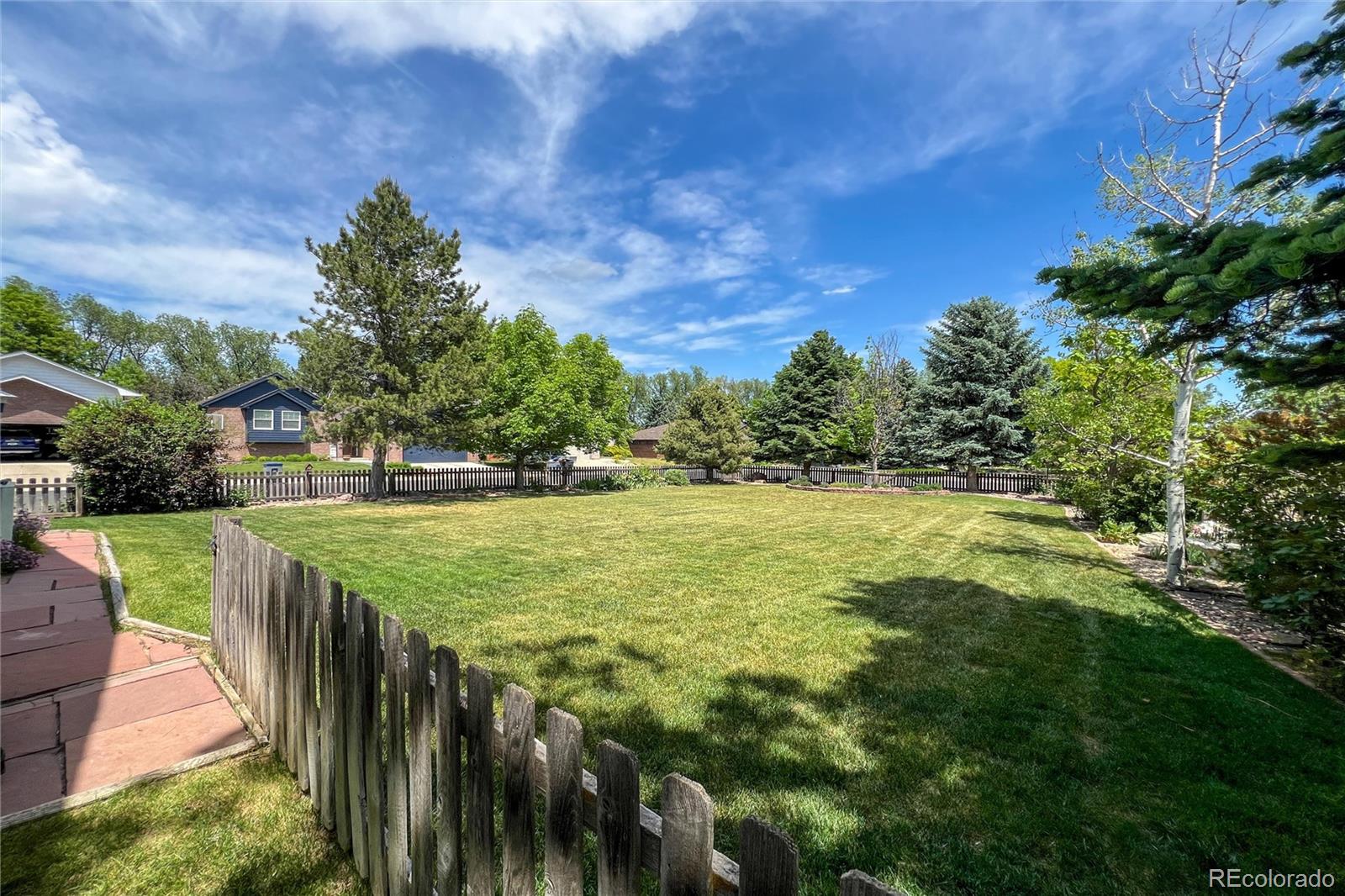 5th image of 2401 Spindrift Dr, Longmont, CO 80503 | MLS# 2859199