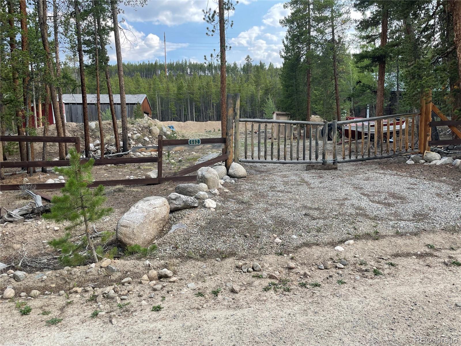 1st image of 662; 682 Juniper Dr, Leadville, CO 80461 | MLS# 2020261