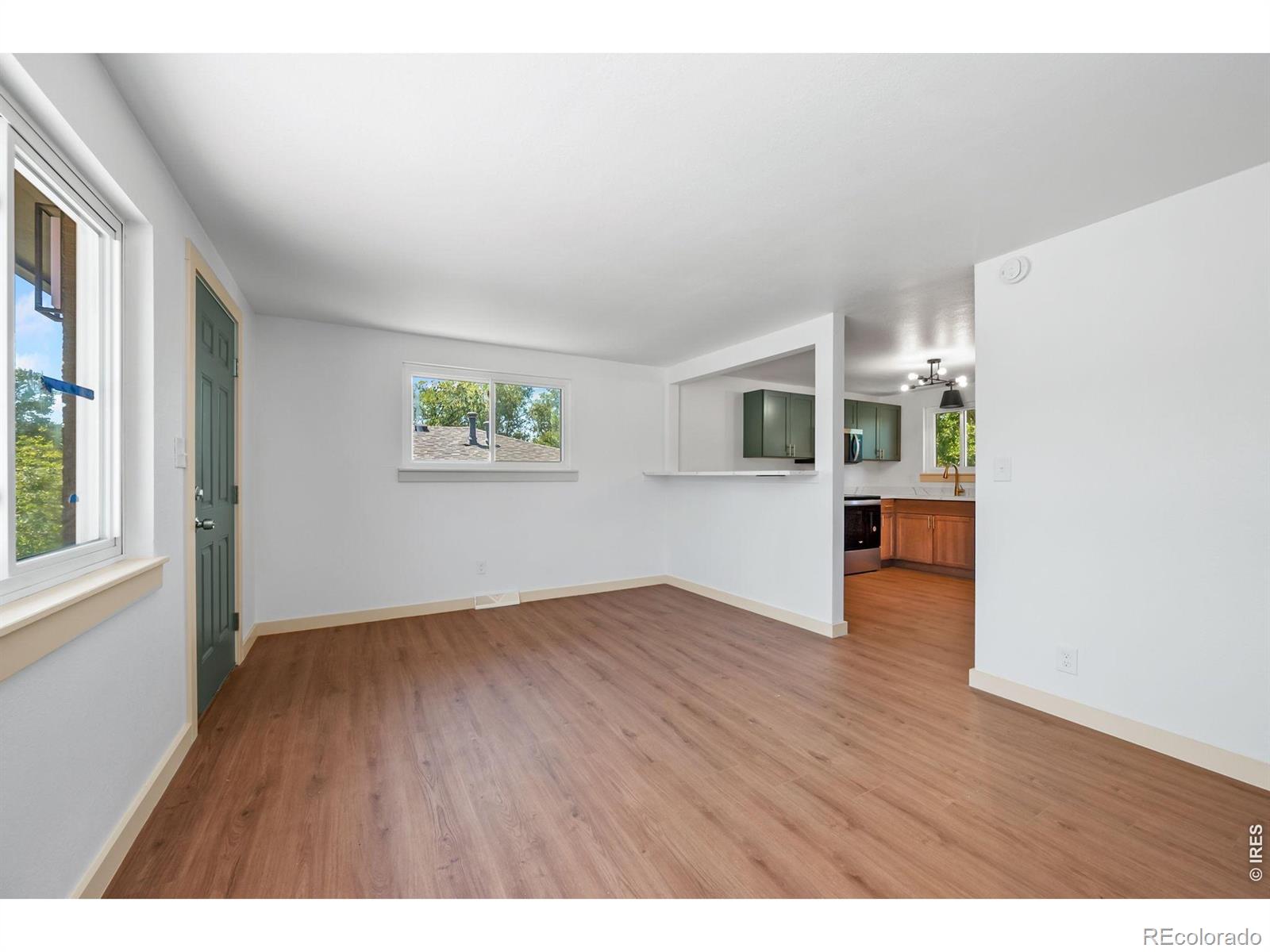 4th image of 1641-1643 Lashley St, Longmont, CO 80504 | MLS# IR1065702