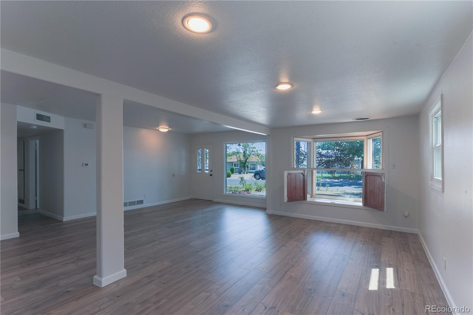 2nd image of 941 Zion St, Aurora, CO 80011 | MLS# 7047964