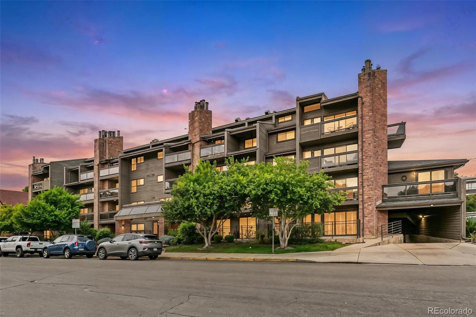 2nd image of 350 Detroit St #403, Denver, CO 80206 | MLS# 6095118