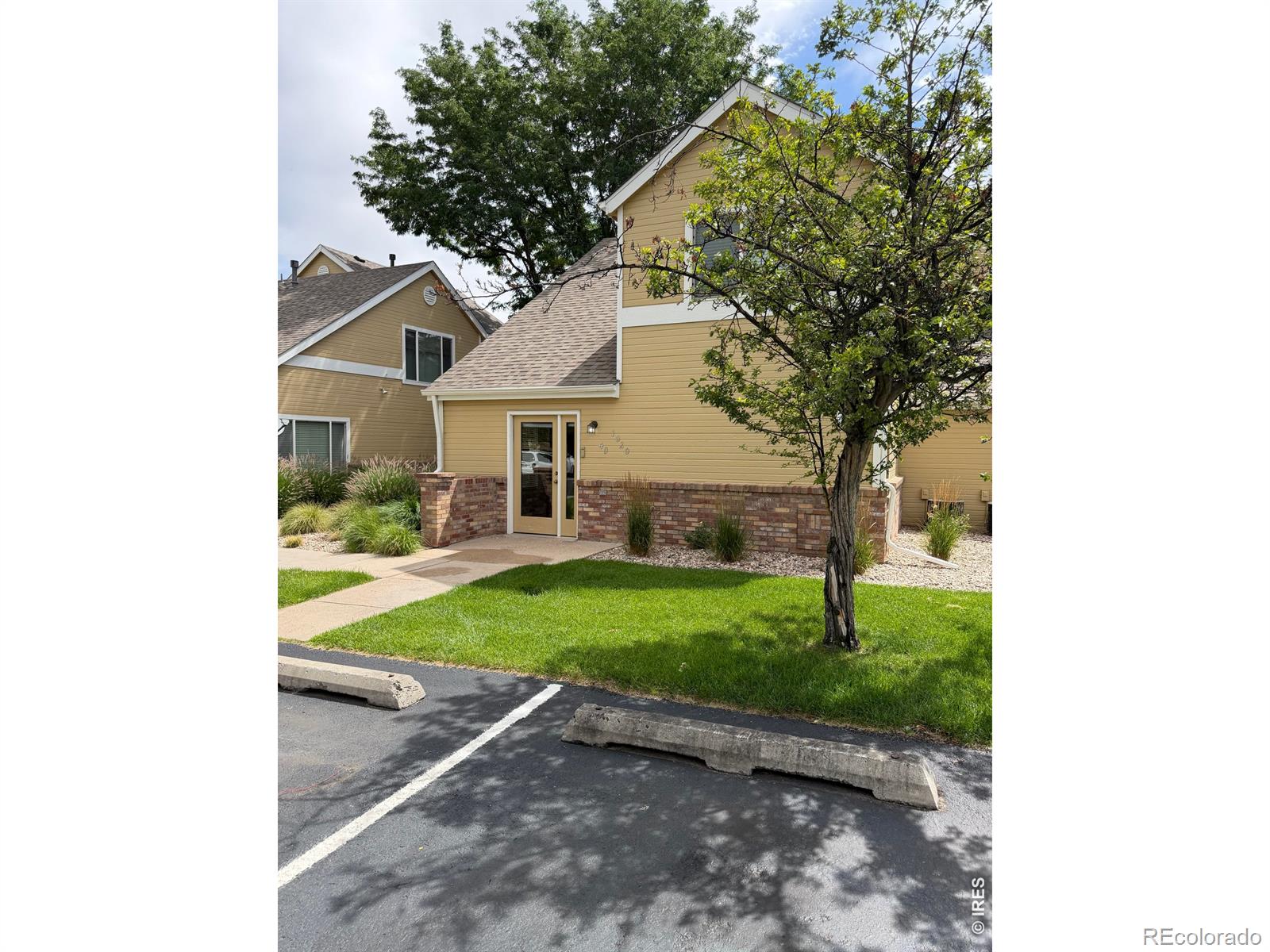 3rd image of 1020 Rolland Moore Dr, Fort Collins, CO 80526
