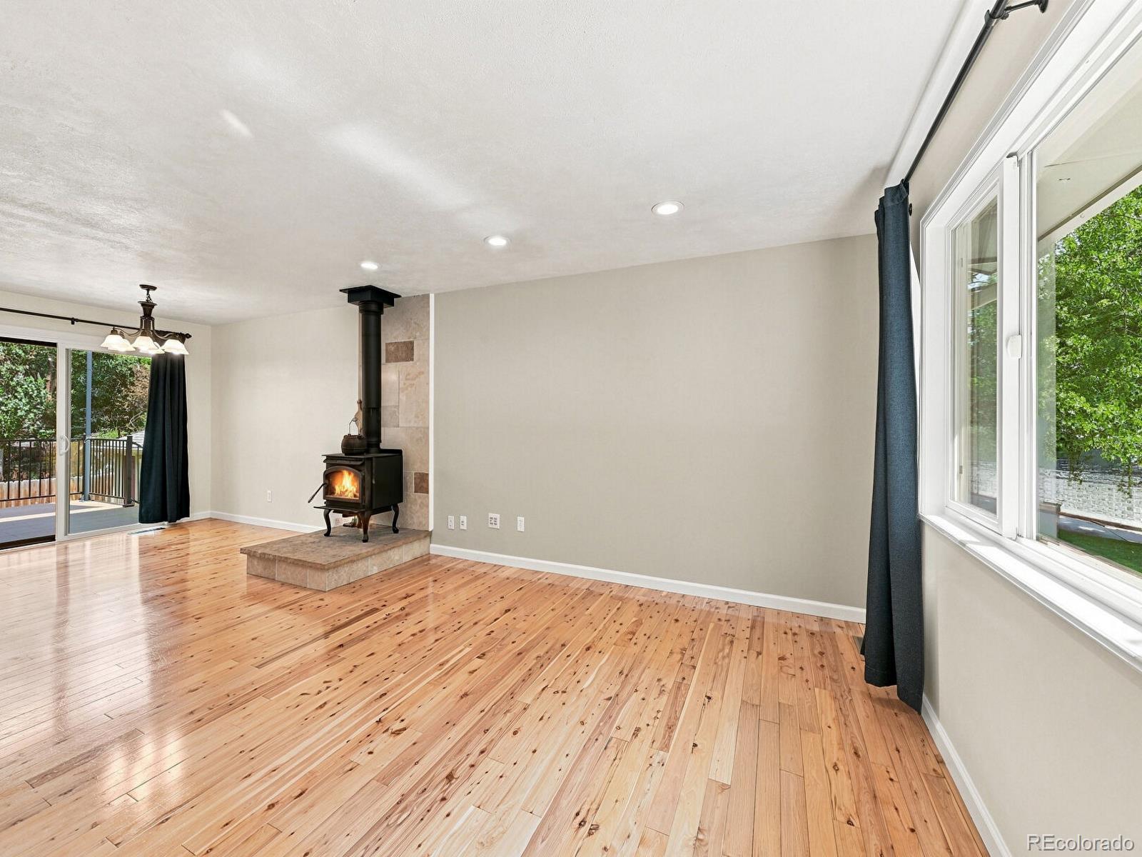 4th image of 1524 Chapman Ln, Longmont, CO 80501 | MLS# 4925078