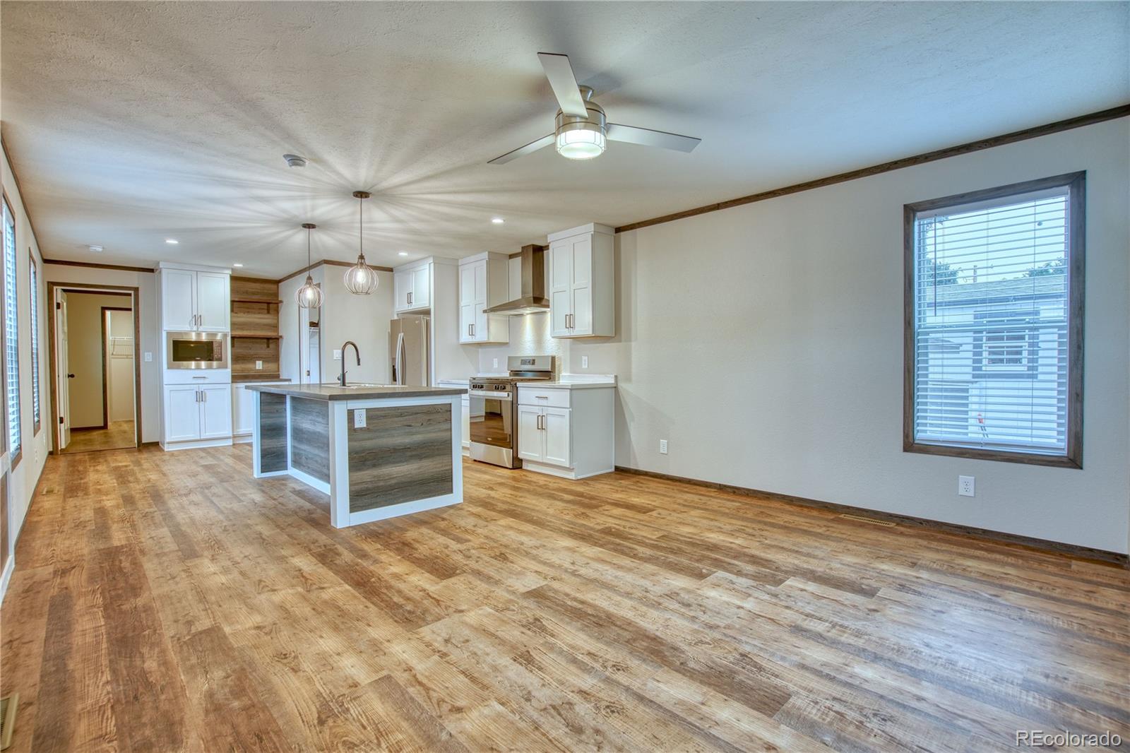 2nd image of 230 N 2nd St, Berthoud, CO 80513 | MLS# 1629686