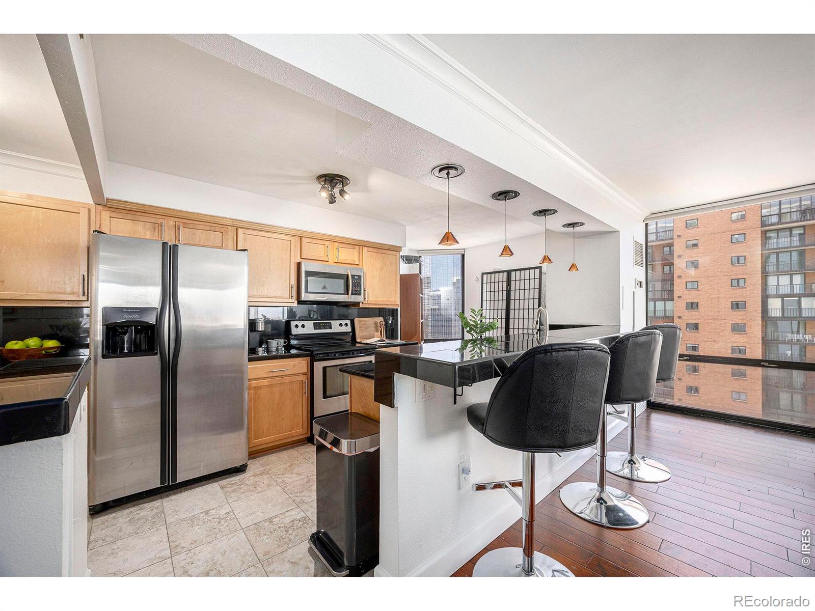 3rd image of 1625 Larimer St #2601, Denver, CO 80202 | MLS# IR1065828