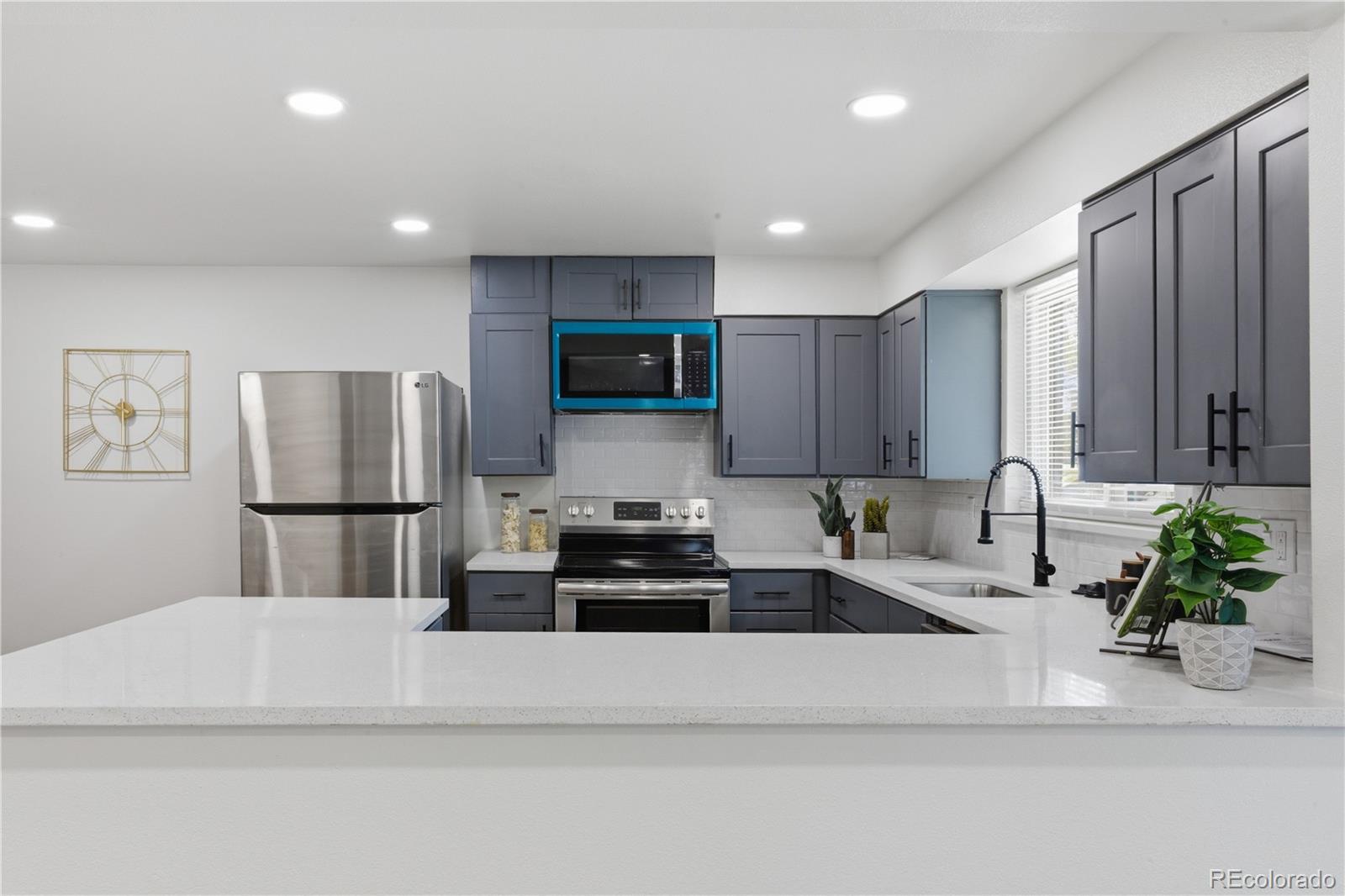 4th image of 6033 Hoyt Ct, Arvada, CO 80004 | MLS# 7845966