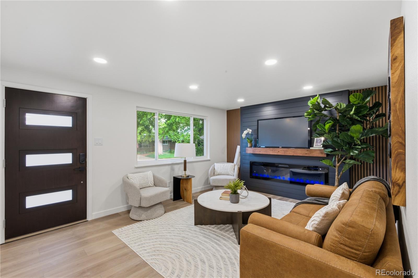 3rd image of 6033 Hoyt Ct, Arvada, CO 80004 | MLS# 7845966