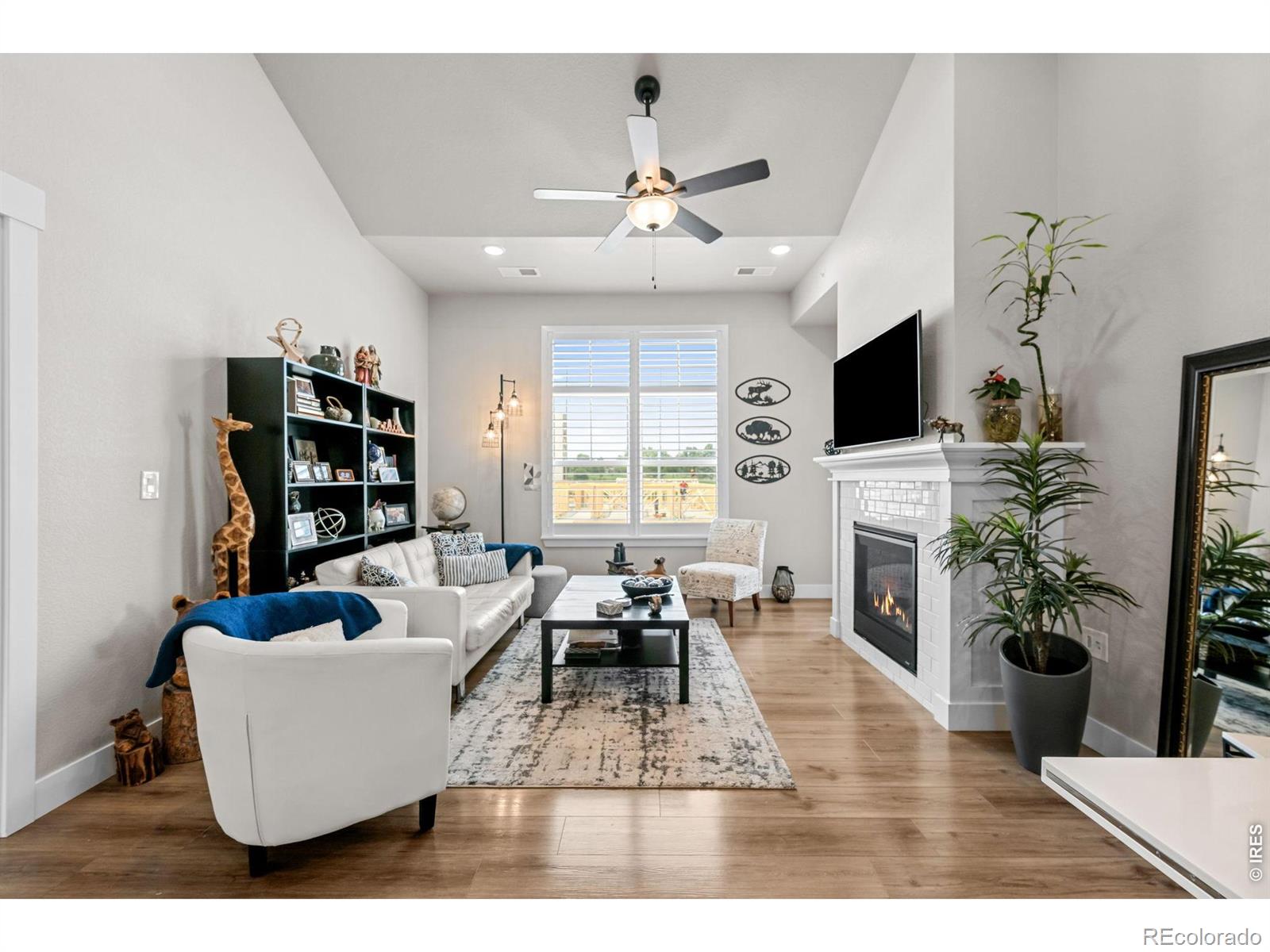 4th image of 235 High Point Dr #207, Longmont, CO 80504 | MLS# IR1065871