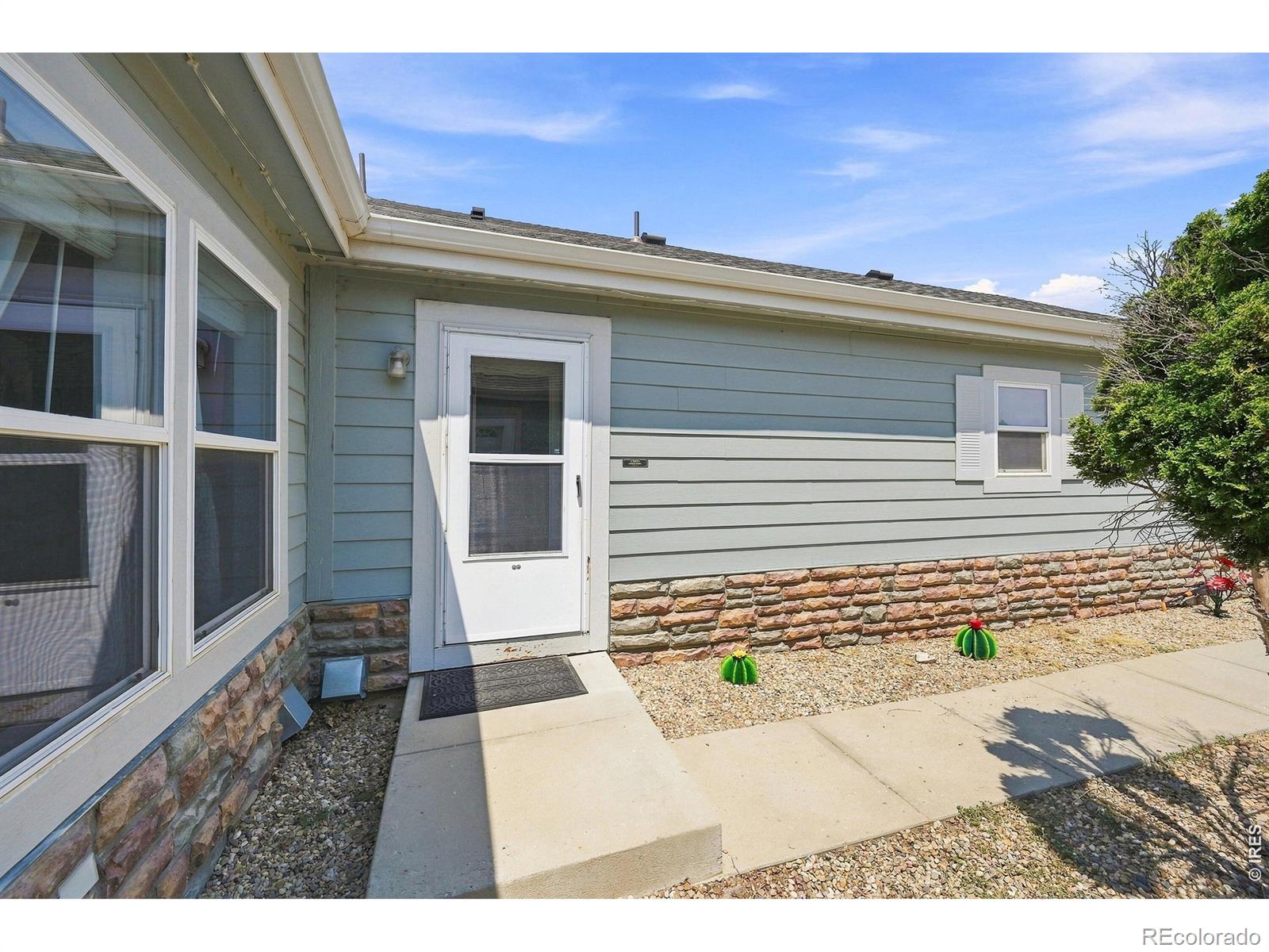3rd image of 603 S Carriage Dr, Milliken, CO 80543 | MLS# IR1065889