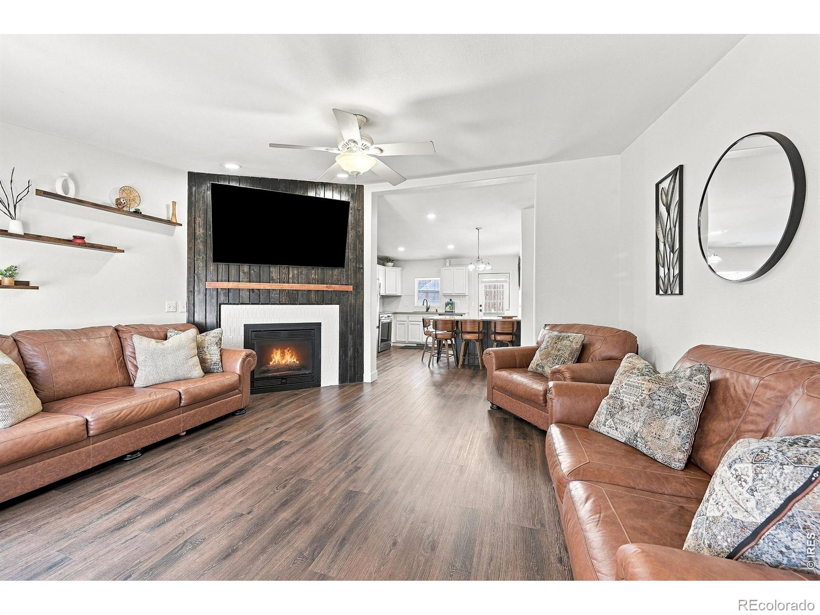 4th image of 603 S Carriage Dr, Milliken, CO 80543 | MLS# IR1065889