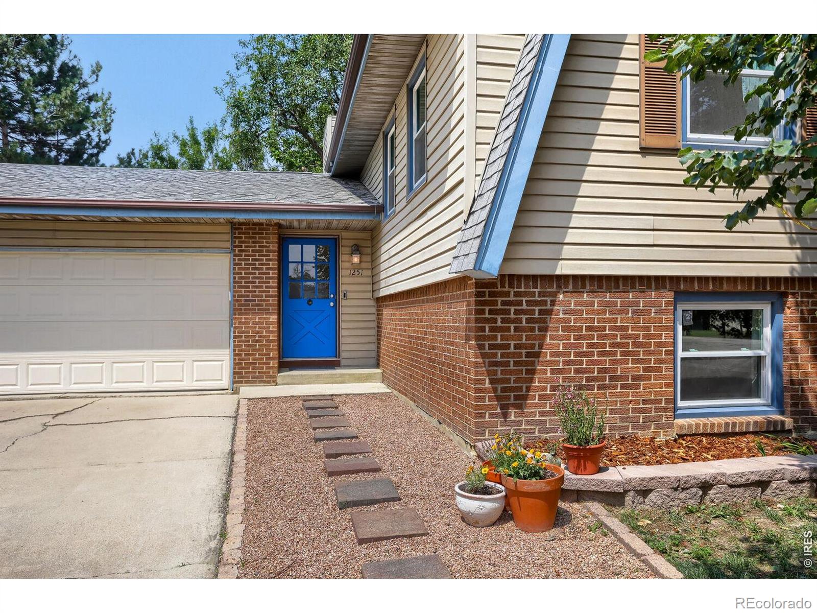 2nd image of 1251 Vail Ln, Longmont, CO 80503 | MLS# IR1065903