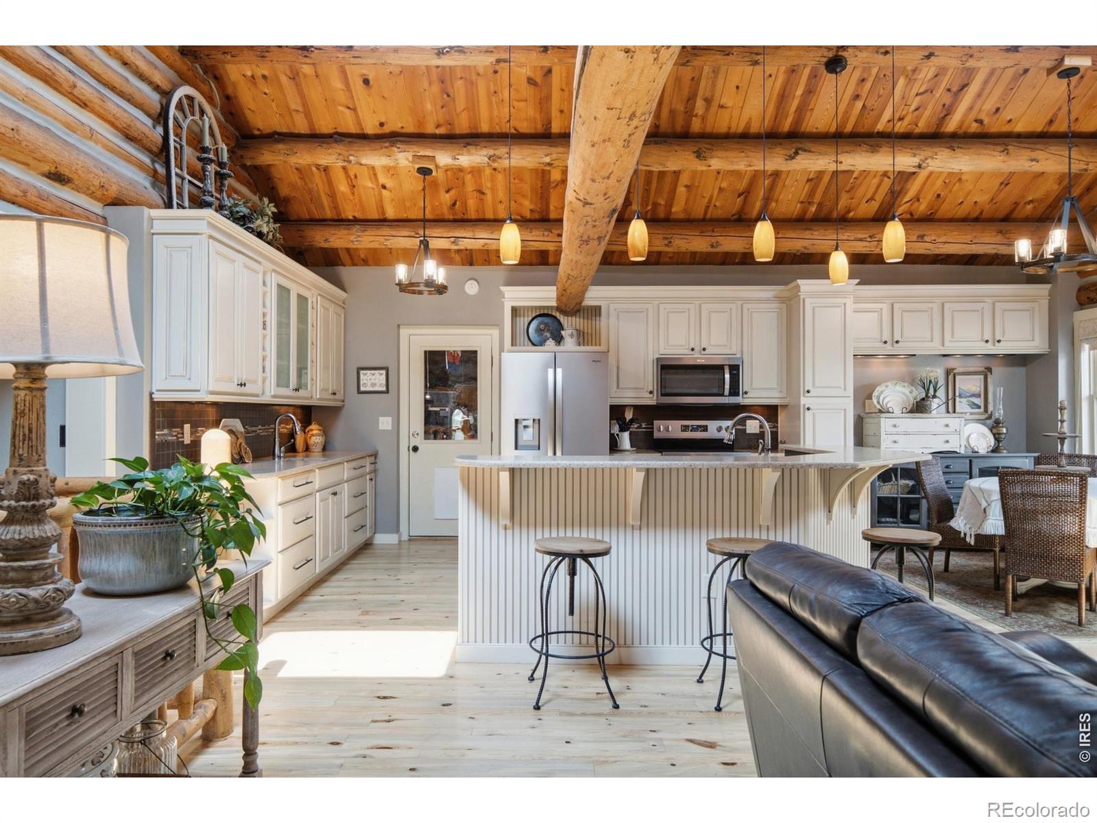2nd image of 2809 Lake Hollow Rd, Berthoud, CO 80513 | MLS# IR1065961