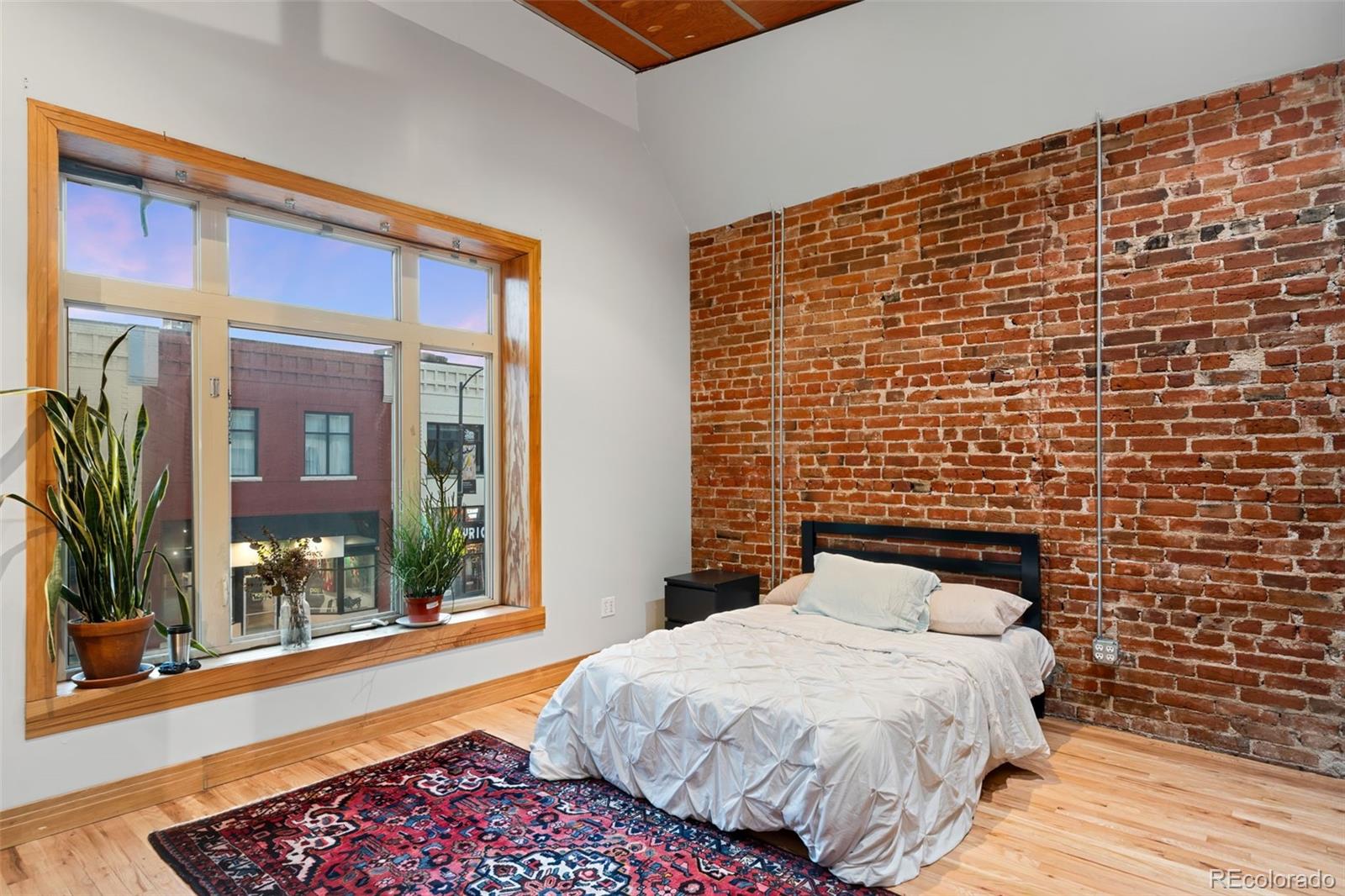 5th image of 760 Santa Fe Dr, Denver, CO 80203