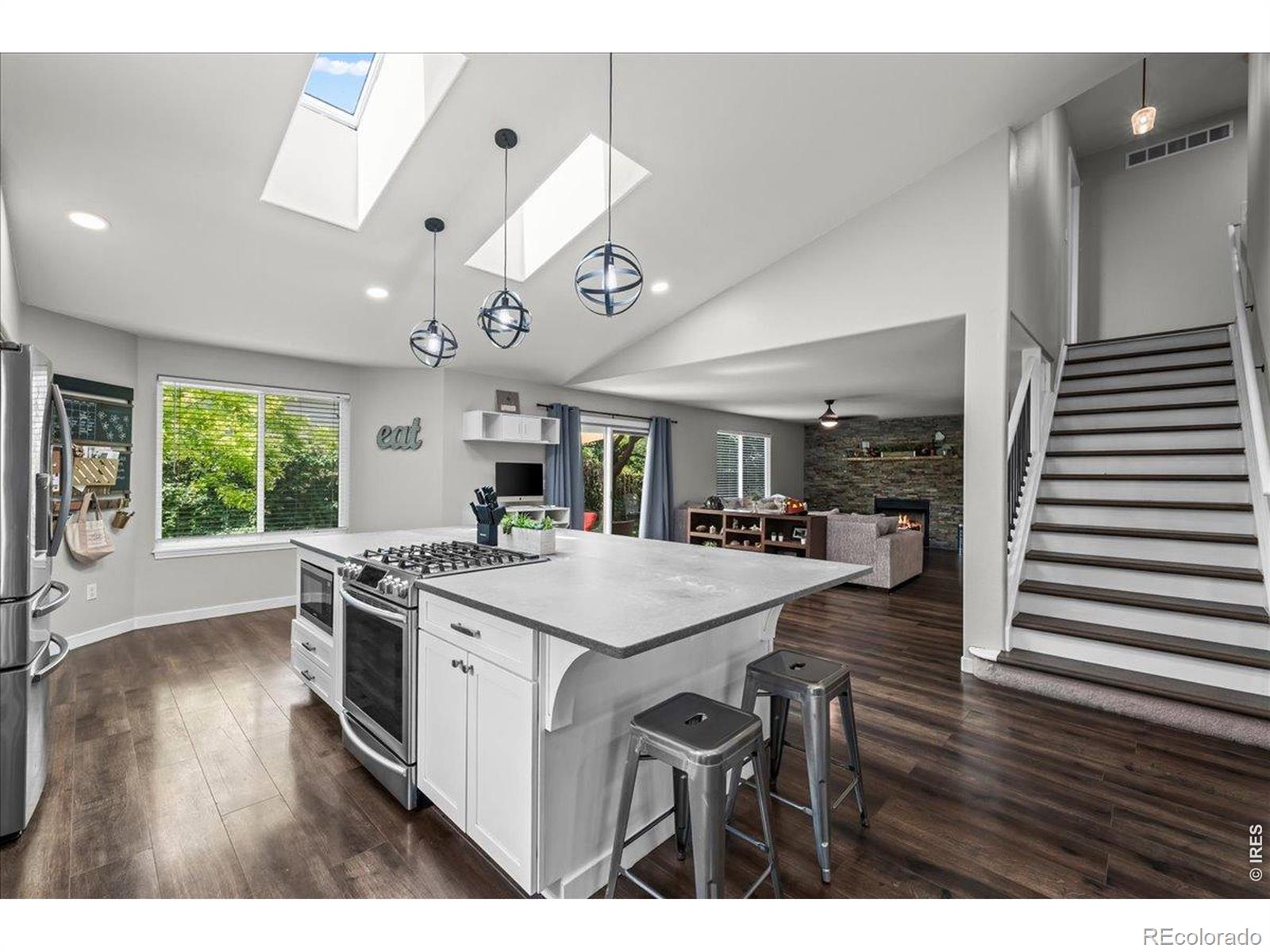5th image of 2431 Maplewood Cir E, Longmont, CO 80503 | MLS# IR1066104