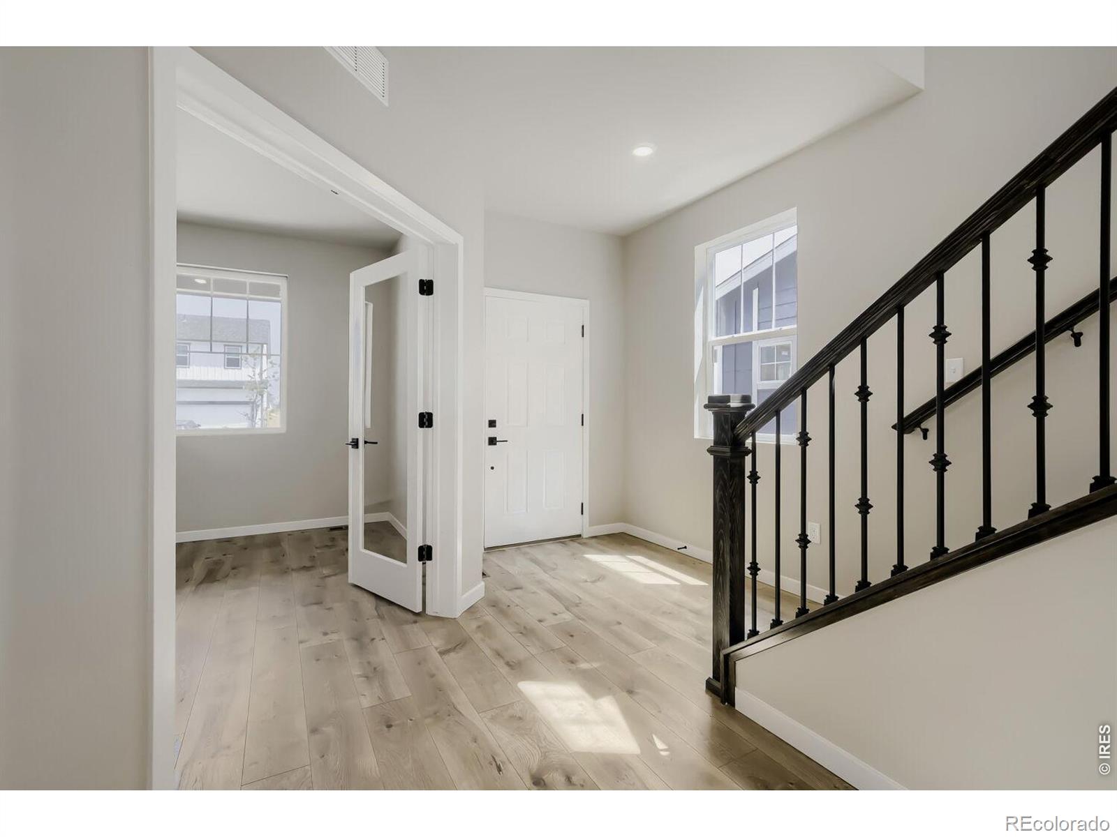 3rd image of 275 Sugar Beet Ln, Berthoud, CO 80513 | MLS# IR1066136