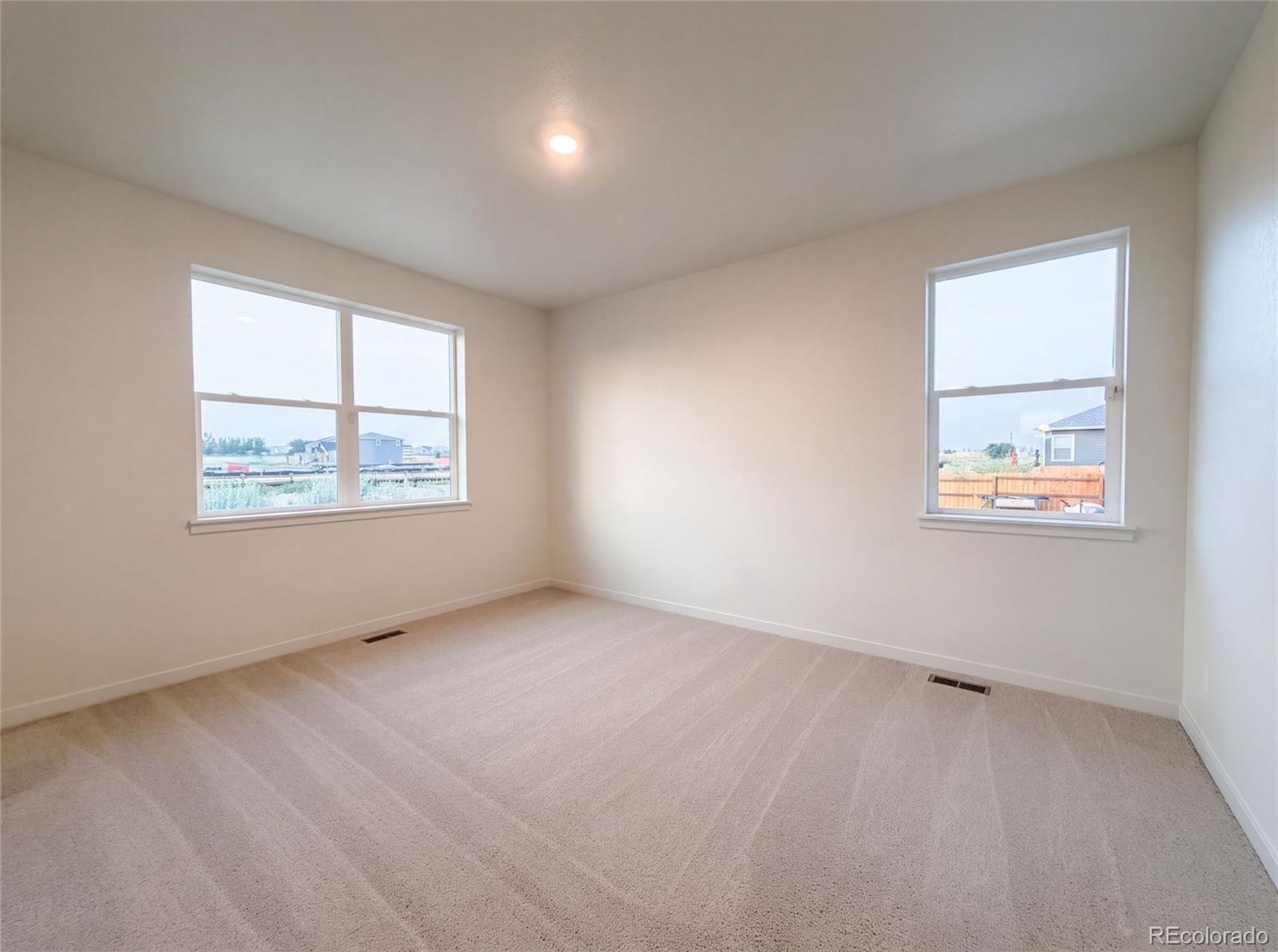 4th image of 2341 Mountain Sky Dr, Fort Lupton, CO 80621 | MLS# 1885917