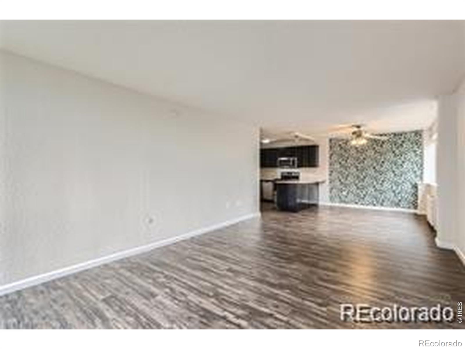 3rd image of 909 N Logan St #A, Denver, CO 80203 | MLS# IR1066157