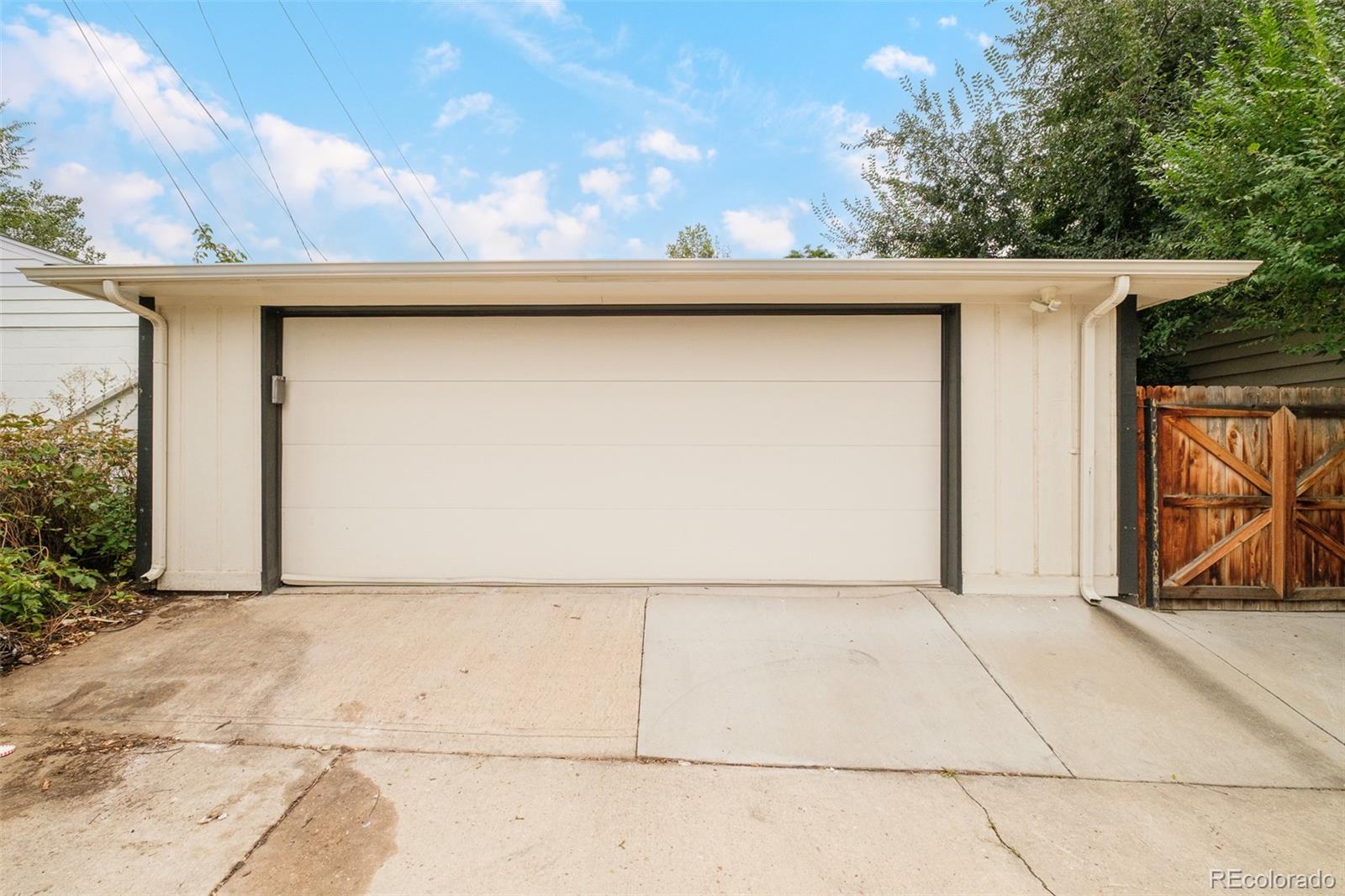 39th image of 2219 S Humboldt St, Denver, CO 80210 | MLS# 3384886