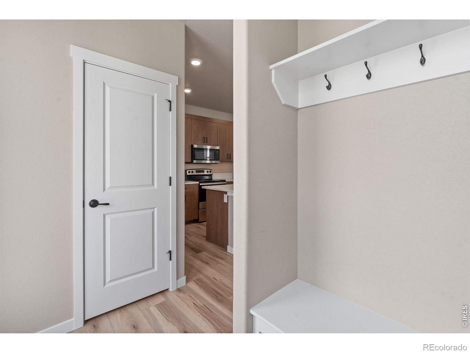 2nd image of 1044 Buck Valley Dr, Berthoud, CO 80513 | MLS# IR1066253
