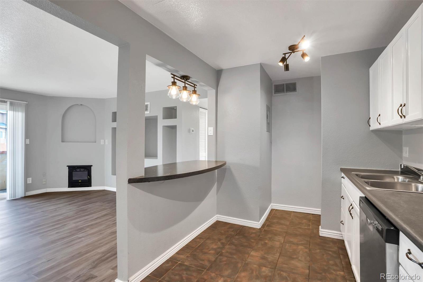 5th image of 10211 Ura Ln #4-201, Thornton, CO 80260 | MLS# 4273175