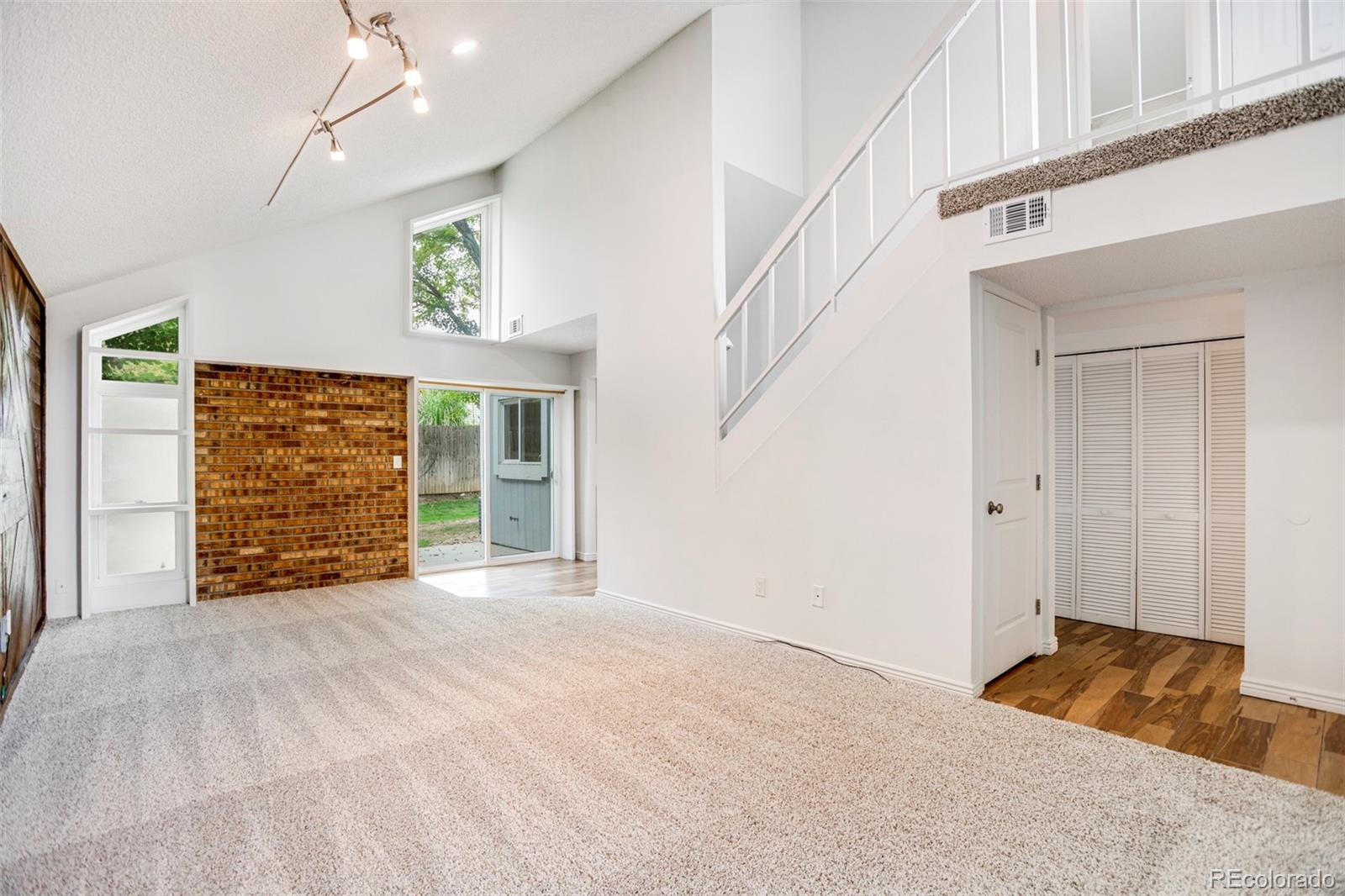 3rd image of 16222 E Rice Pl #B, Aurora, CO 80015 | MLS# 8694159