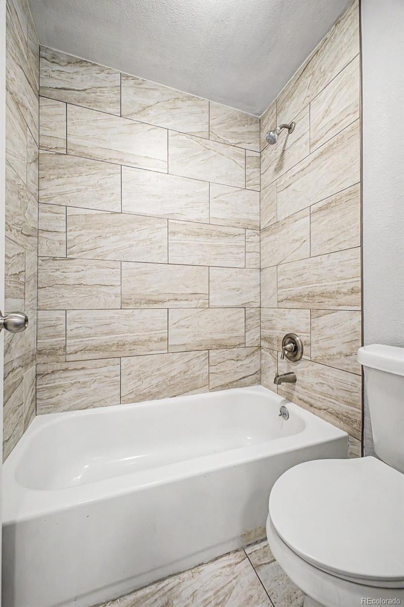 image of 5995 E Iliff Ave, Denver, CO 80222