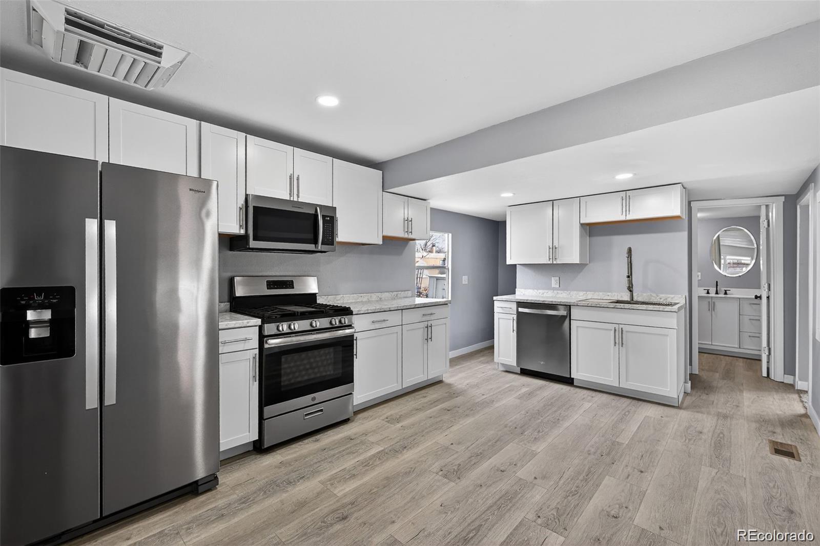 2nd image of 2100 W 100th Ave, Thornton, CO 80260 | MLS# 8653963
