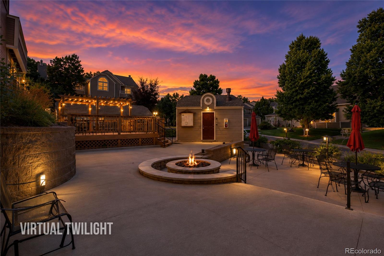 Listing Photo 2 - Condo for sale in building located at 5725 W Atlantic Pl, Lakewood, CO 80227 - Unit #306