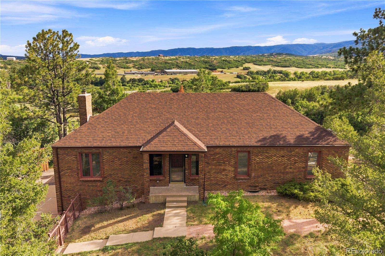 2nd image of 886 Coronado Dr, Sedalia, CO 80135 | MLS# 8101348