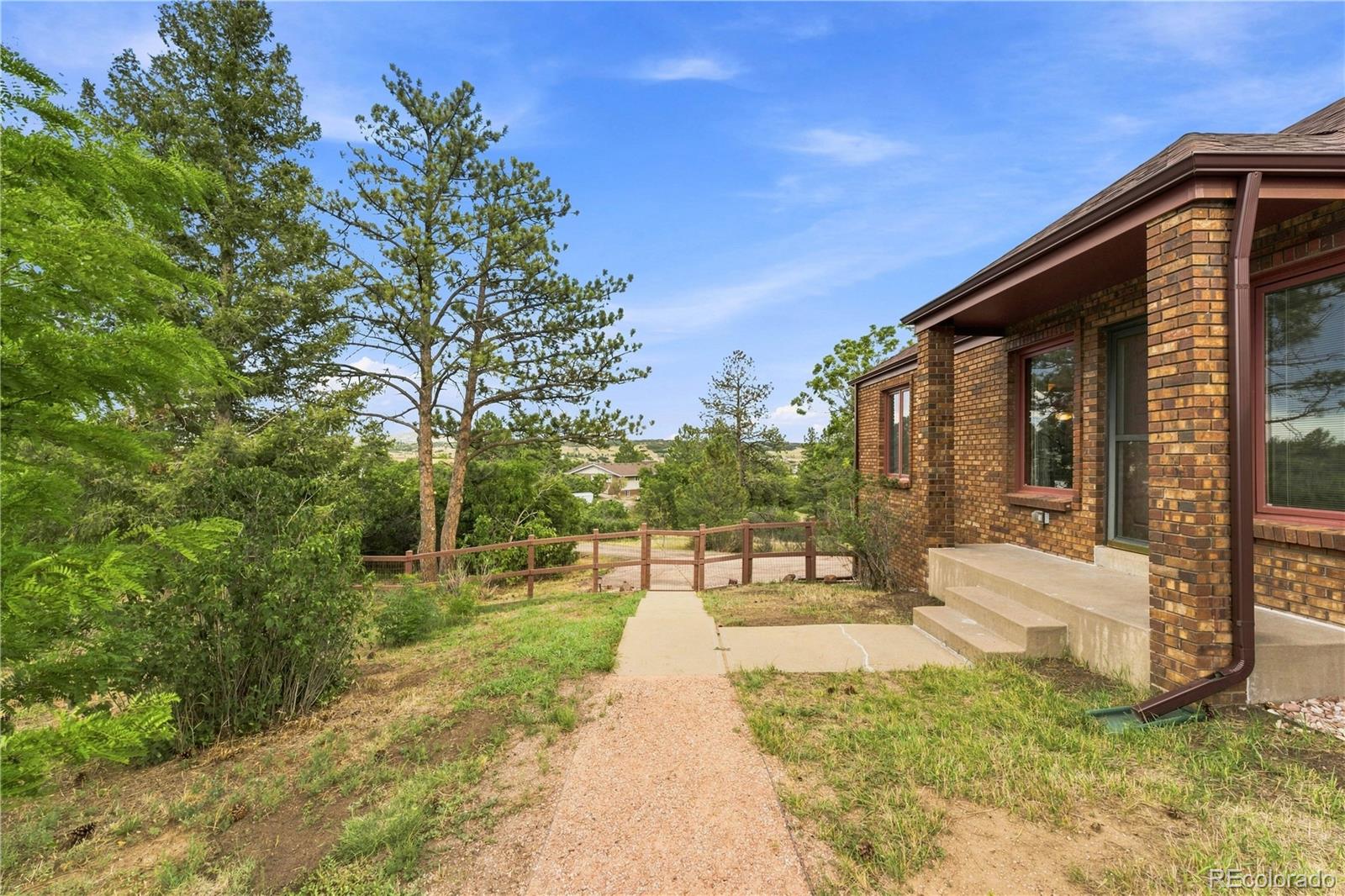 4th image of 886 Coronado Dr, Sedalia, CO 80135 | MLS# 8101348