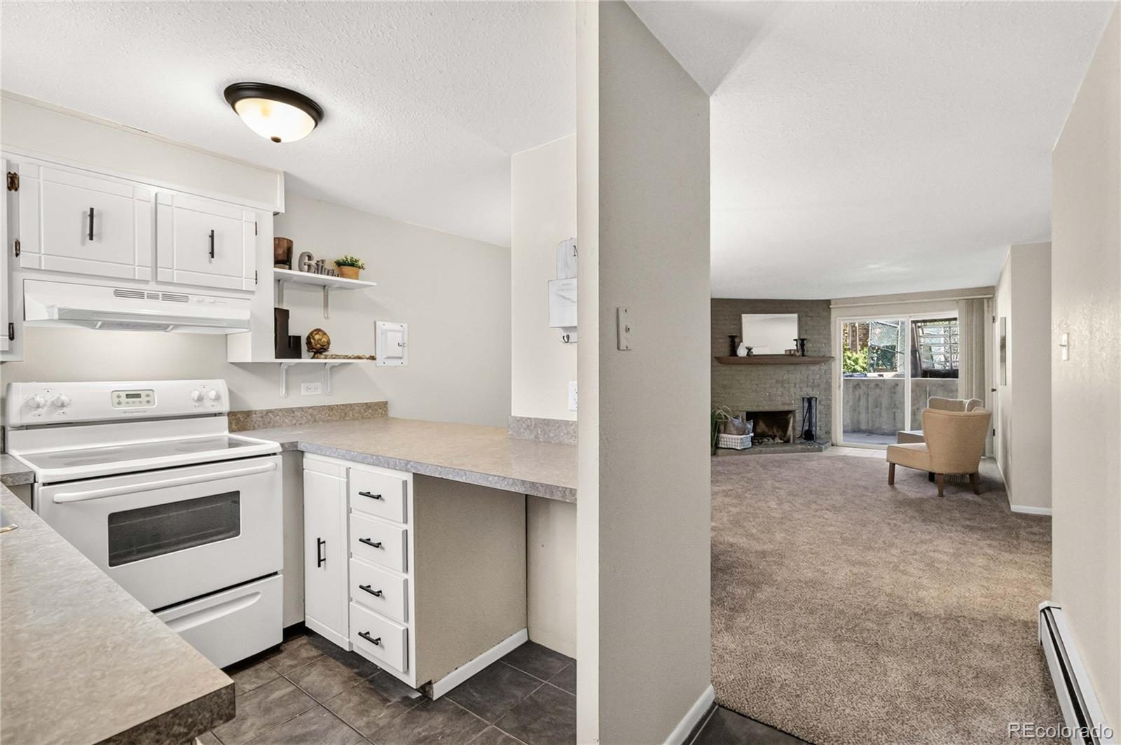 2nd image of 1390 Everett Ct #111, Lakewood, CO 80215 | MLS# 3550303