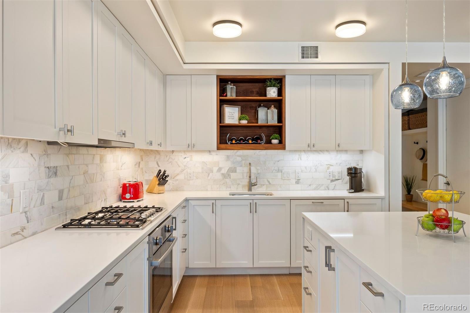 3rd image of 1750 Wewatta St #1009, Denver, CO 80202 | MLS# 8665671
