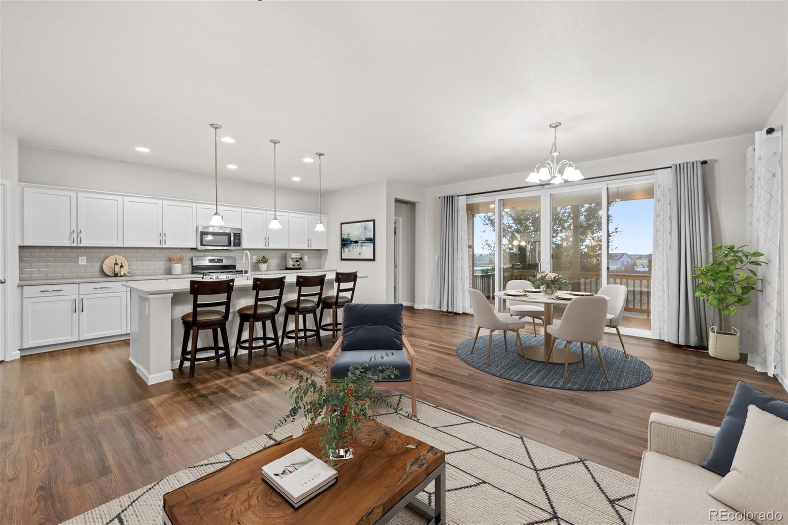 4th image of 639 N Waterloo Ct, Aurora, CO 80018 | MLS# 5430177