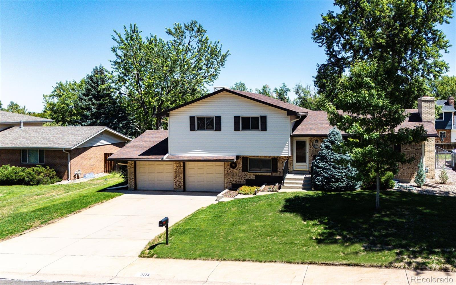 2nd image of 2174 S Estes St, Denver, CO 80227 | MLS# 6121748