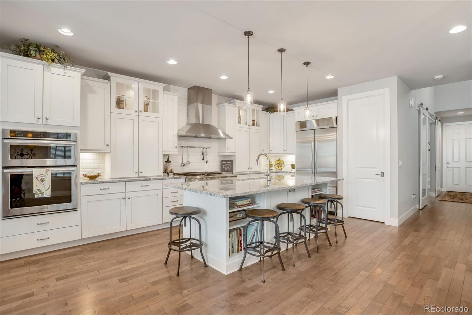 2nd image of 1135 S Grant St, Denver, CO 80210 | MLS# 4811381
