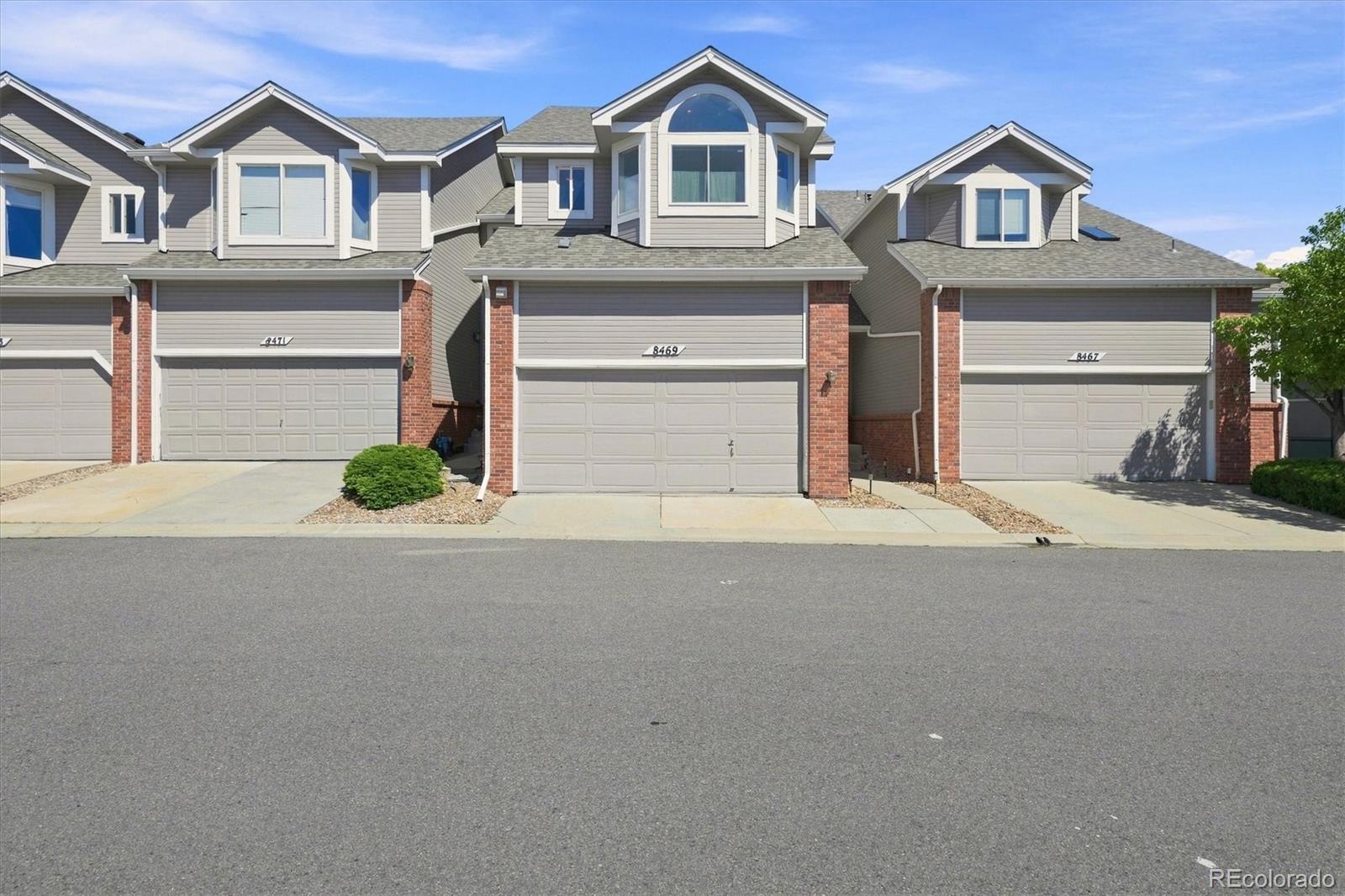 Photo 1 of Townhouse for sale at 8469 S Upham Way, Littleton, CO 80128 | MLS# 4474498 | Listing updated on 2026-09-02