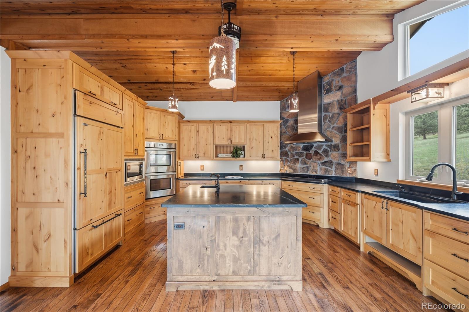 4th image of 6282 Starlight Dr, Morrison, CO 80465 | MLS# 5492437
