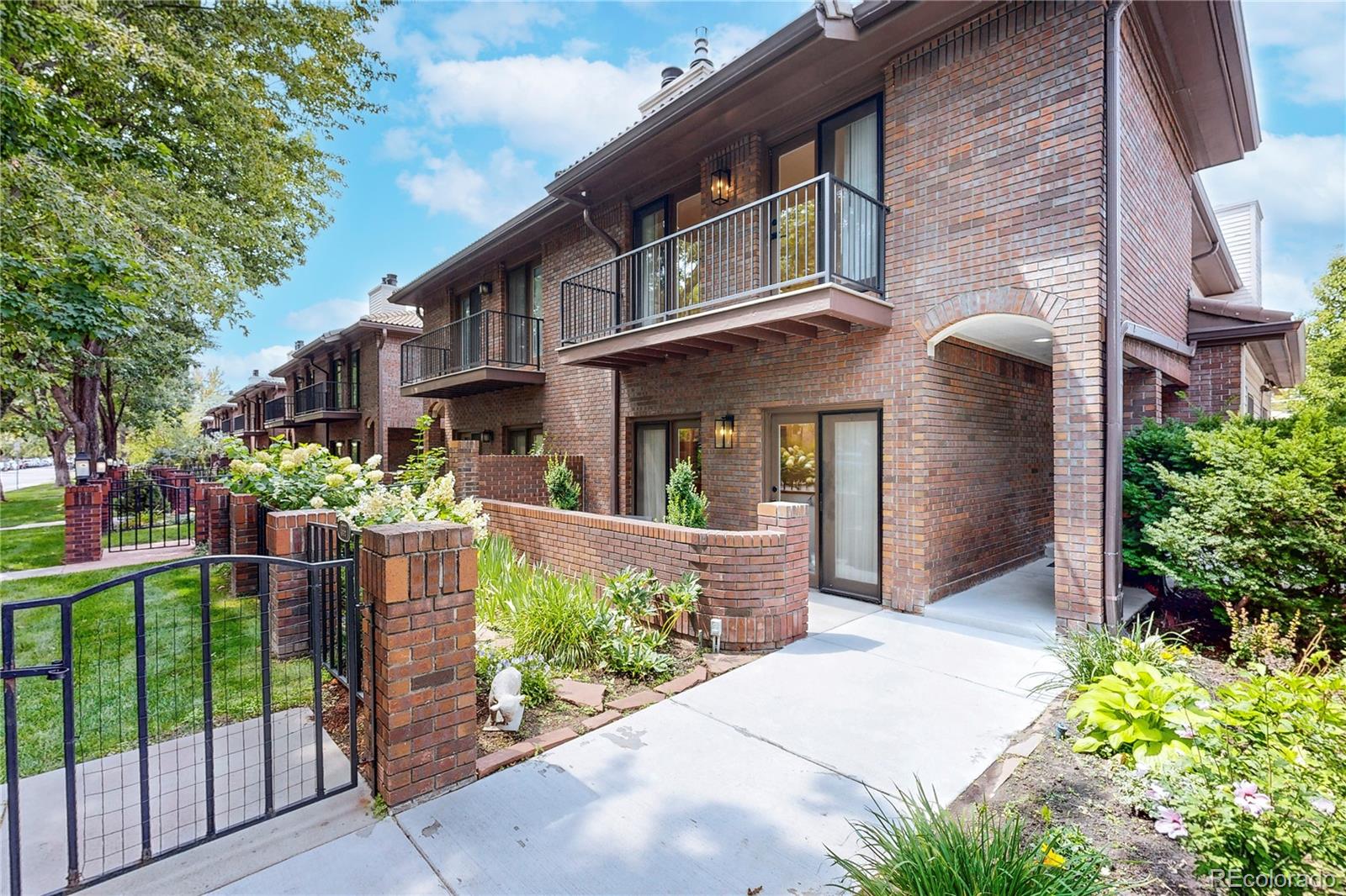 2nd image of 339 Cook St, Denver, CO 80206 | MLS# 4447034