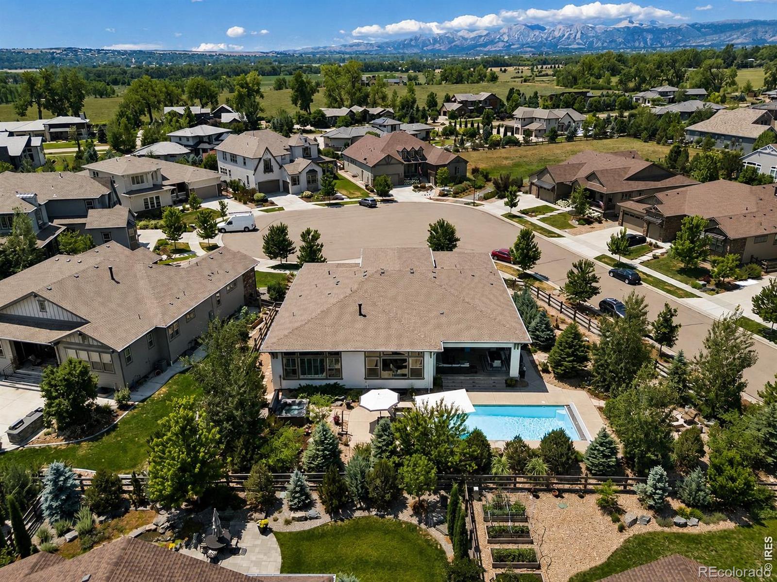 2nd image of 2220 Somerset Ct, Longmont, CO 80503 | MLS# IR1067088