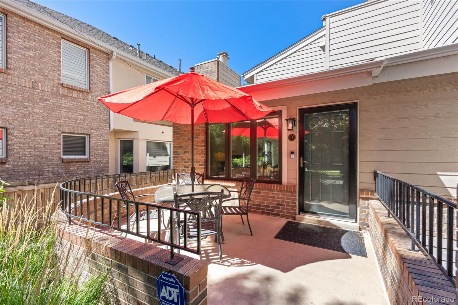 2nd image of 221 S Garfield St #103, Denver, CO 80209 | MLS# 7239958