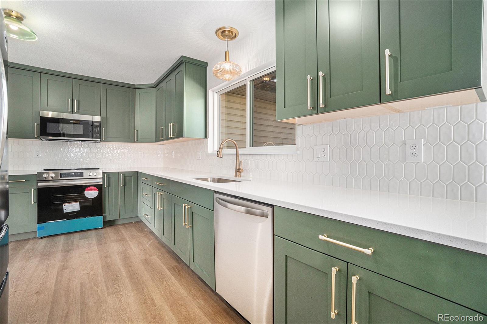 2nd image of 812 Gallup Rd, Fort Collins, CO 80521 | MLS# 5441775