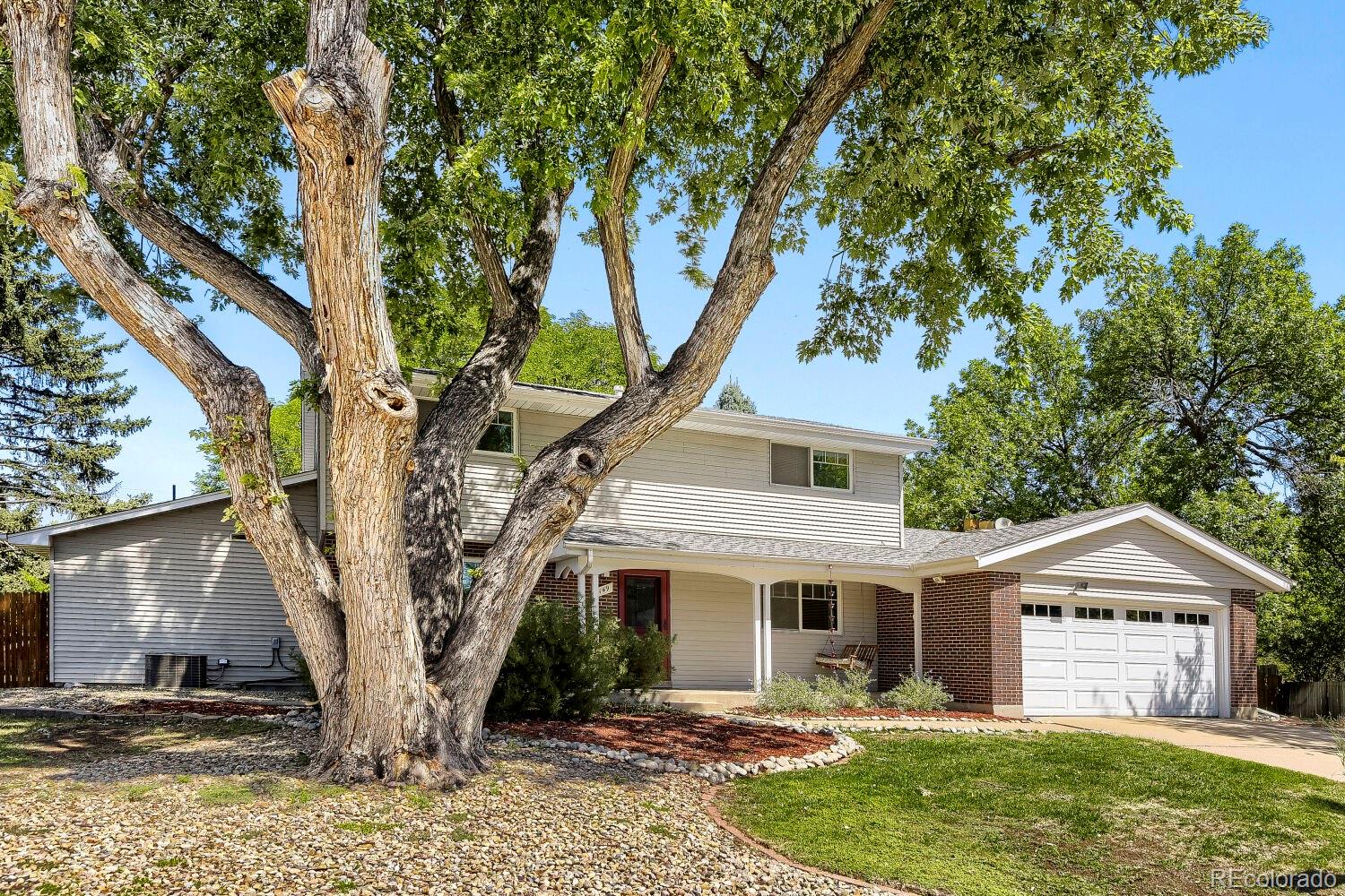 Photo 2 of Single family home for sale at 6149 S Monroe Ct, Centennial, CO 80121 | MLS# 6626710 | Listing updated on 2026-09-01
