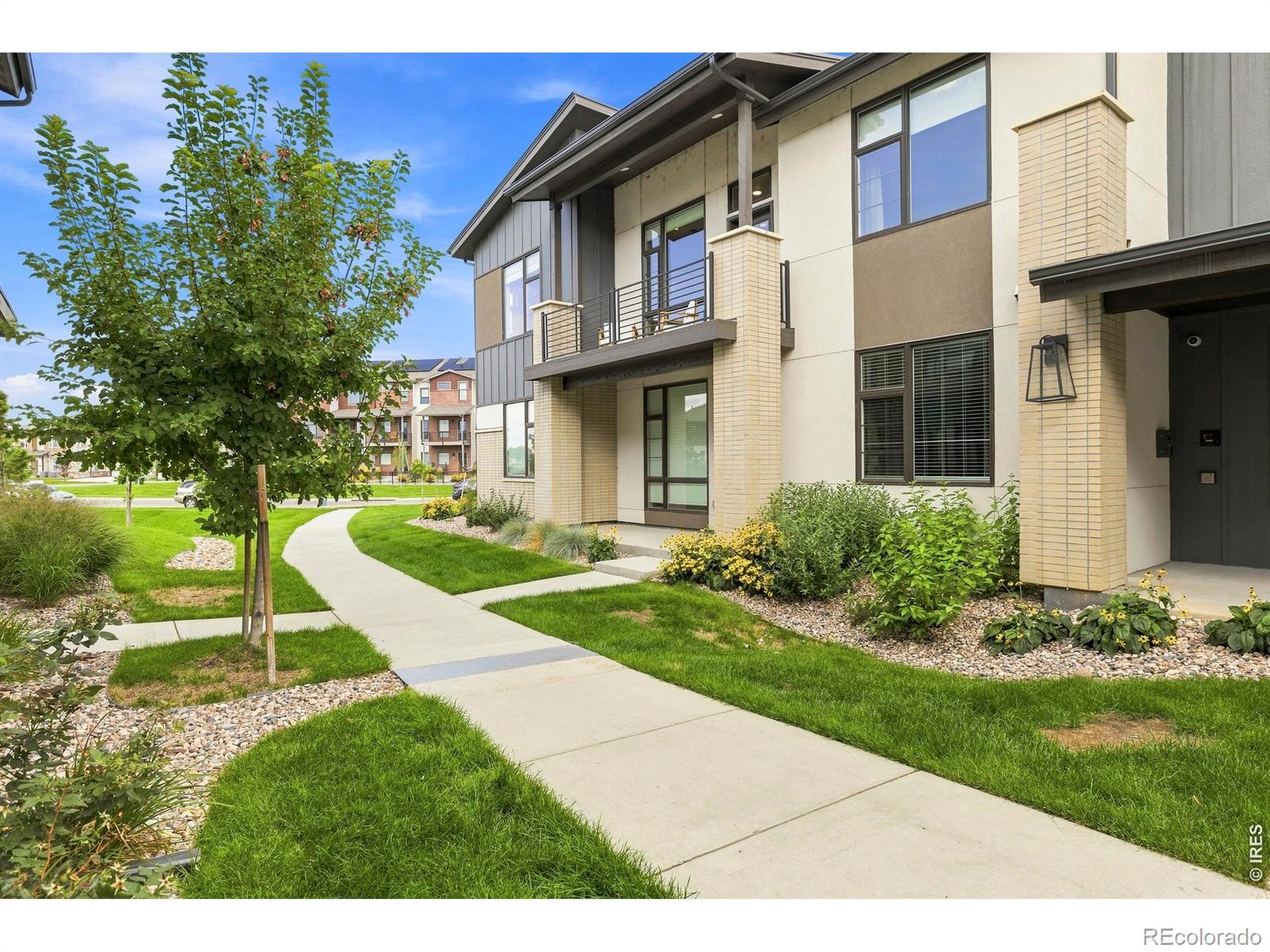 2nd image of 862 Birdwhistle Ln #6, Fort Collins, CO 80524 | MLS# IR1067139